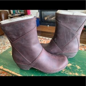 Merrell Emma mid late boots